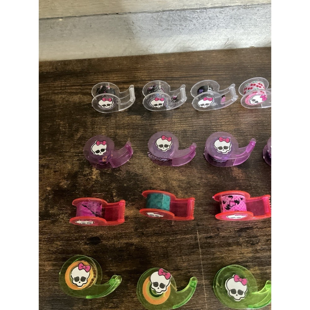 G1 Mixed Lot of Used Monster High Tapeffiti 52 Different Tapes Crafts - Picture 5 of 6